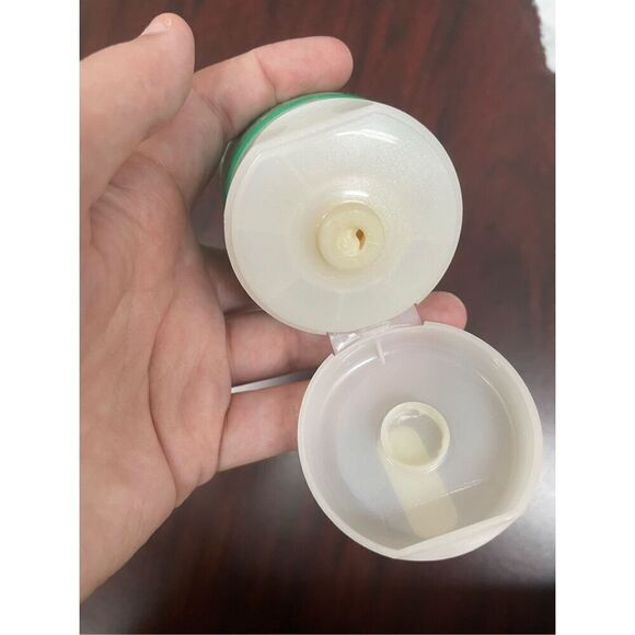 NWT Bath & Body Works Warm Candy Apple Body Cream Size 8 oz - Picture 5 of 5